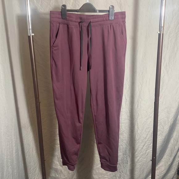 32 Degrees Heat Burgundy Joggers - Picture 1 of 8